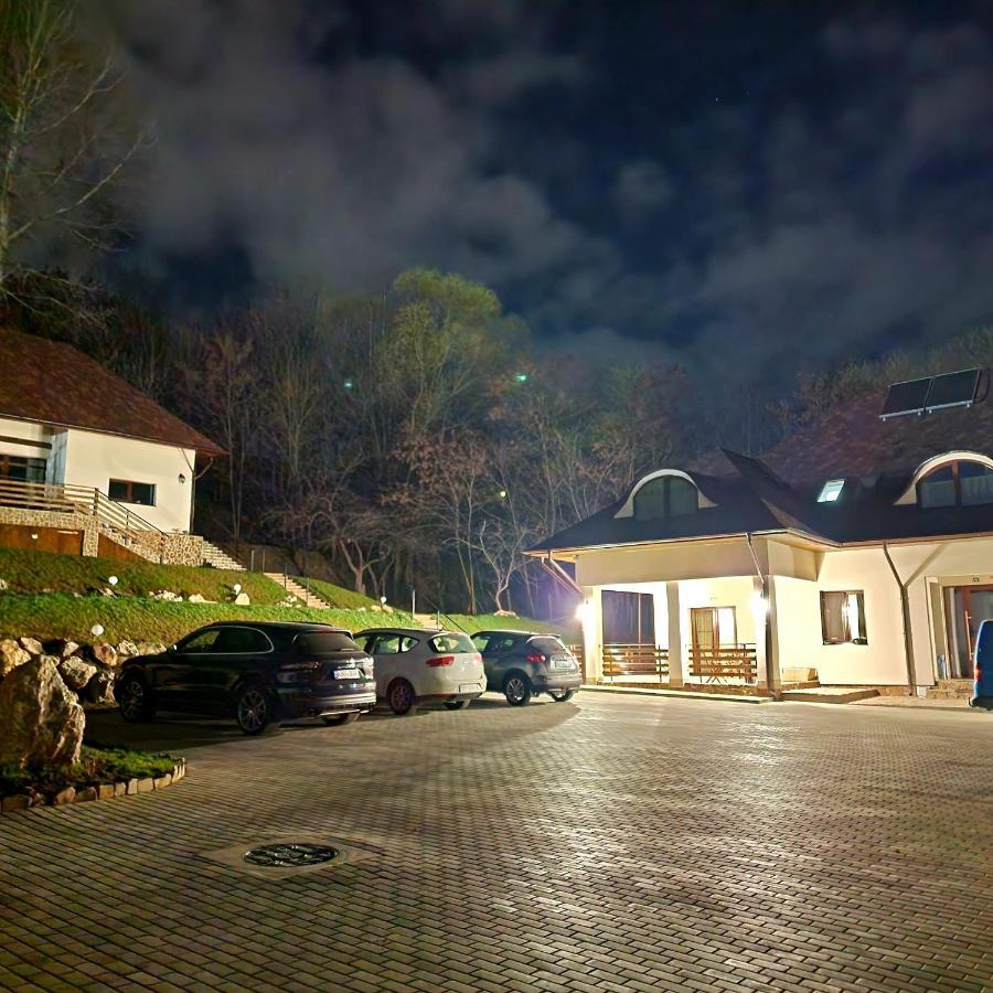 Provence Suceava酒店 外观 照片